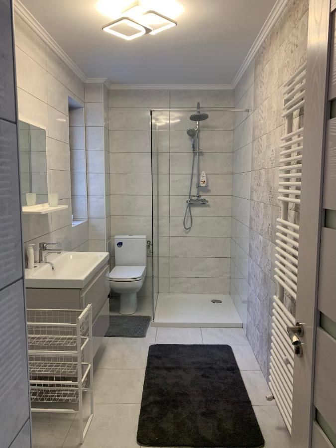 Complex Rezidential Ana Apartment Caransebes Ngoại thất bức ảnh